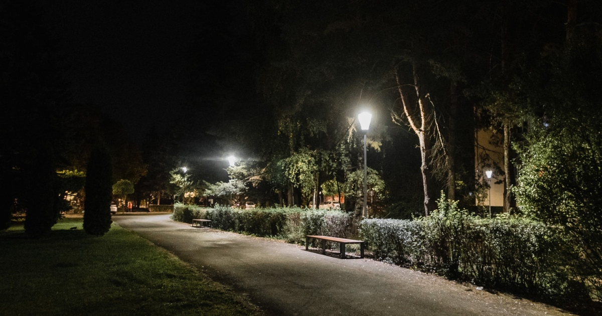 Befejezték a közvilágítás korszerűsítésének egy részét Csíkszeredában